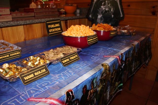 Star Wars Party Ideas and FREEBIES